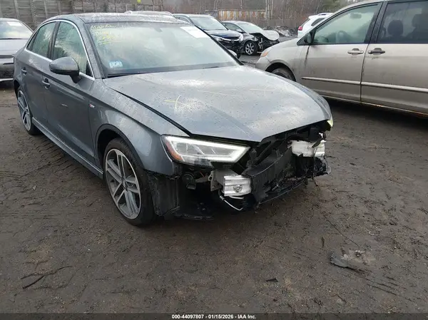 2018 AUDI A3 auction photo 6