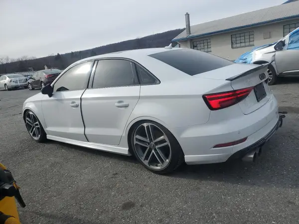 WAUJ8HFF2J1028317 2018 AUDI A3 - Image 2