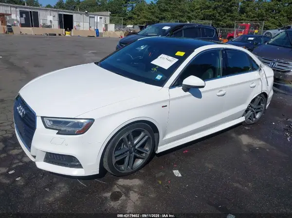 WAUJEGFF6K1018233 2019 AUDI A3 - Image 2