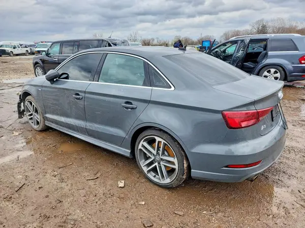 WAUJEGFFXK1022446 2019 AUDI A3 - Image 2
