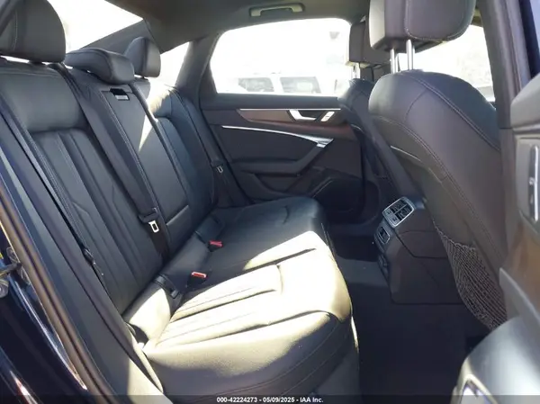 WAUK2AF2XKN036069 2019 AUDI A6 - Image 8