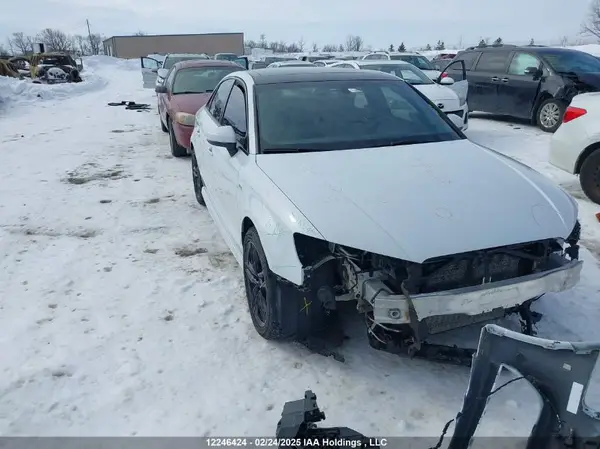 WAUKEGFF5KA117338 2019 AUDI A3 - Image 1