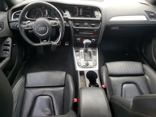 WAUKFCFL5GN016070 2016 AUDI A4 - Image 8