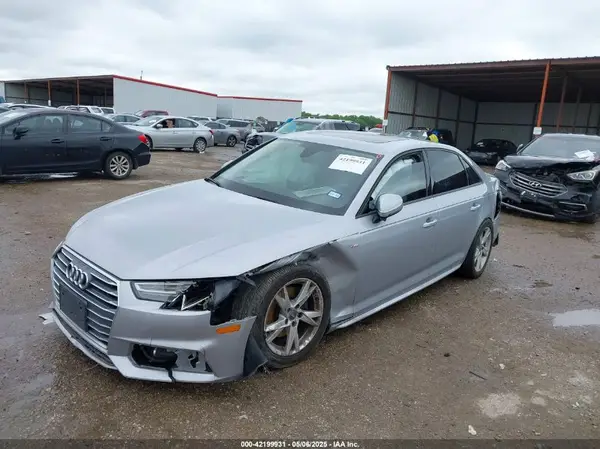 WAUKMAF40JA029908 2018 AUDI A4 - Image 2
