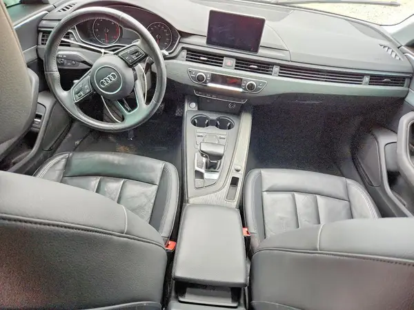 WAUKMAF40JA118667 2018 AUDI A4 - Image 8