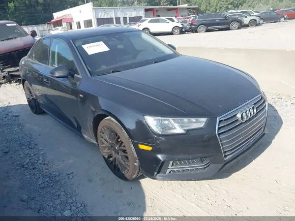 WAUKMAF41HN039401 2017 AUDI A4 - Image 1