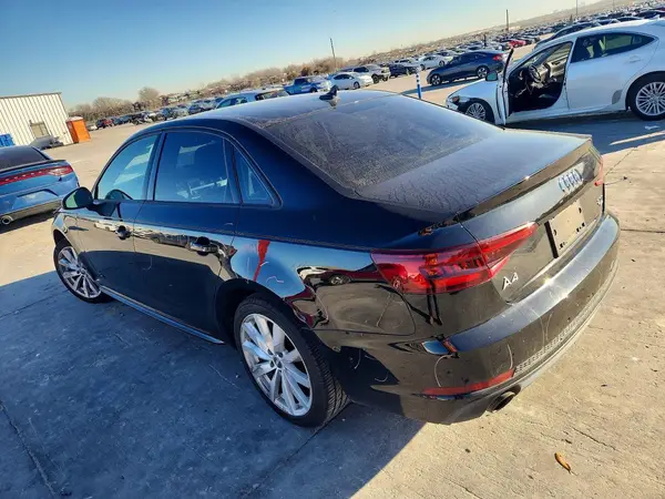 WAUKMAF41JA049634 2018 AUDI A4 - Image 2