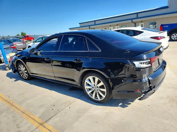 WAUKMAF41JA062478 2018 AUDI A4 - Image 2