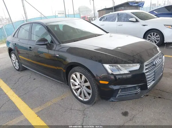 WAUKMAF41JA194530 2018 AUDI A4 - Image 1