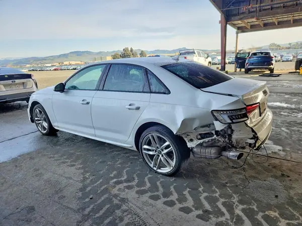WAUKMAF42HN042808 2017 AUDI A4 - Image 2