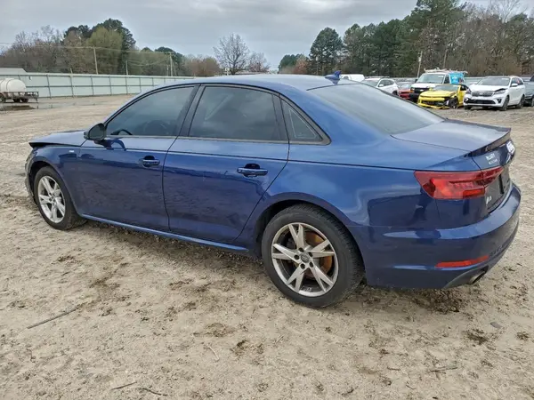 WAUKMAF42JA061517 2018 AUDI A4 - Image 2