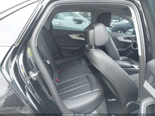 WAUKMAF42JA067558 2018 AUDI A4 - Image 8