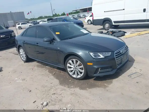 WAUKMAF42JA102597 2018 AUDI A4 - Image 1