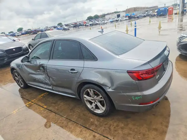 WAUKMAF43JA085406 2018 AUDI A4 - Image 2