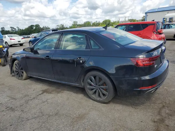 WAUKMAF43JA124981 2018 AUDI A4 - Image 2