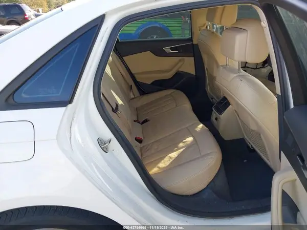 WAUKMAF43JN019530 2018 AUDI A4 - Image 8
