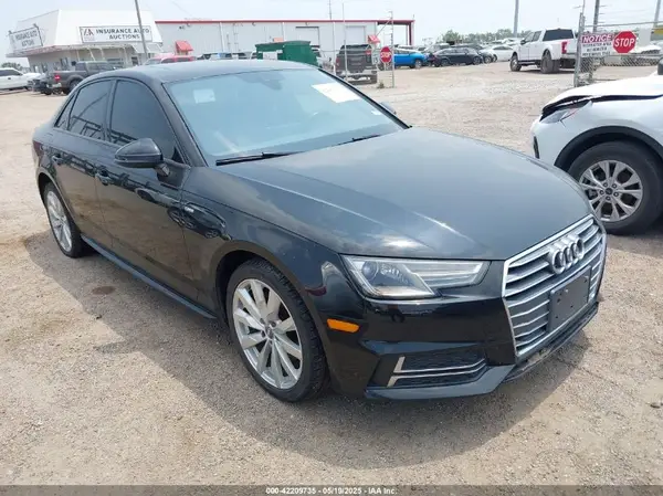 WAUKMAF43JN020449 2018 AUDI A4 - Image 1