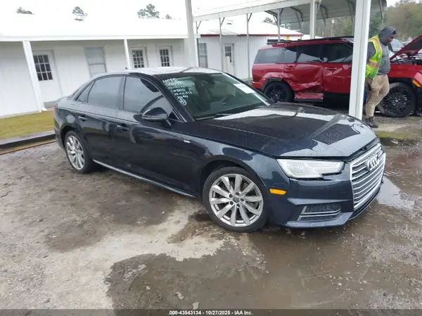 WAUKMAF44JN001828 2018 AUDI A4 - Image 1