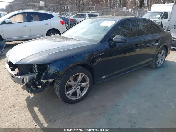 WAUKMAF45JA029659 2018 AUDI A4 - Image 2
