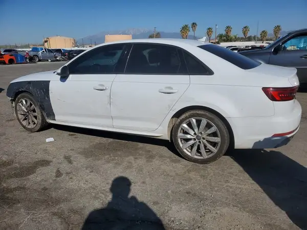 WAUKMAF45JA220319 2018 AUDI A4 - Image 2