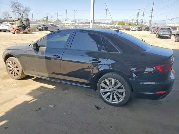 WAUKMAF45JN015866 2018 AUDI A4 - Image 2
