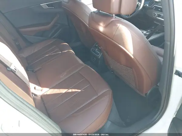 WAUKMAF46JA039066 2018 AUDI A4 - Image 8