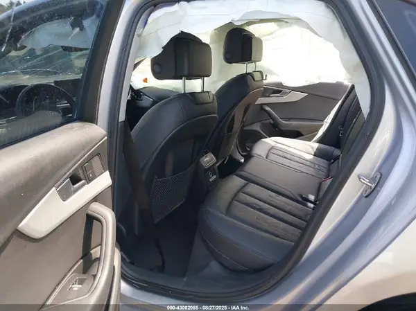 WAUKMAF46JA142262 2018 AUDI A4 - Image 8