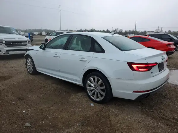 WAUKMAF46JA208342 2018 AUDI A4 - Image 2