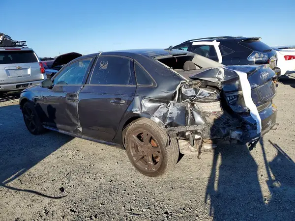 WAUKMAF47JA007355 2018 AUDI A4 - Image 2