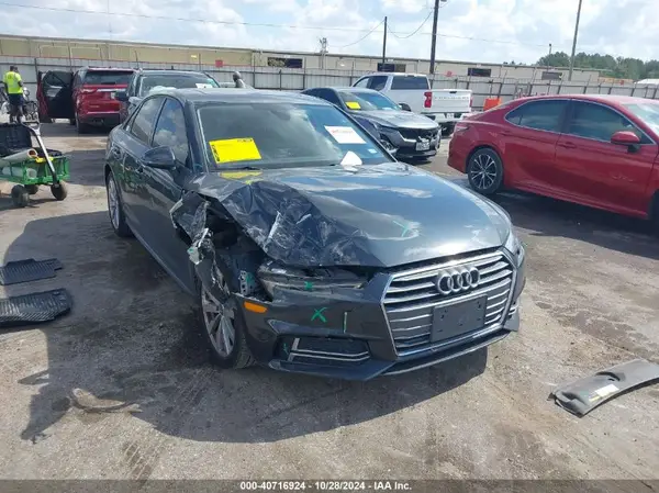 WAUKMAF47JA009817 2018 AUDI A4