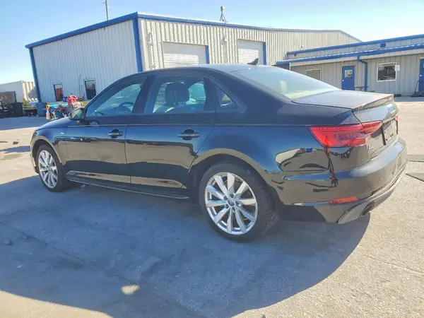 WAUKMAF47JA067913 2018 AUDI A4 - Image 2