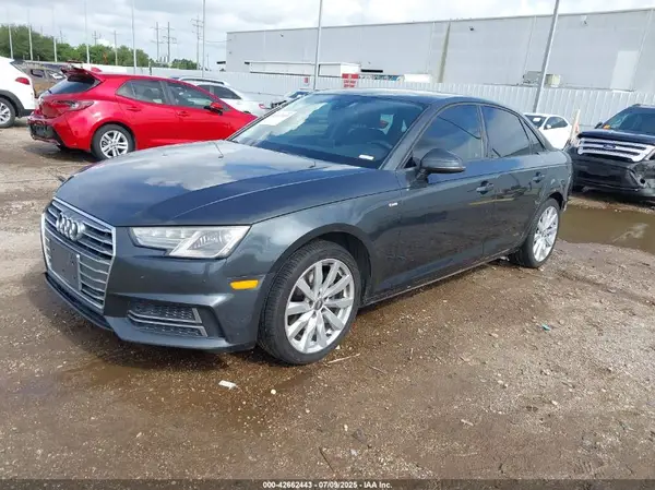 WAUKMAF47JA086557 2018 AUDI A4 - Image 2