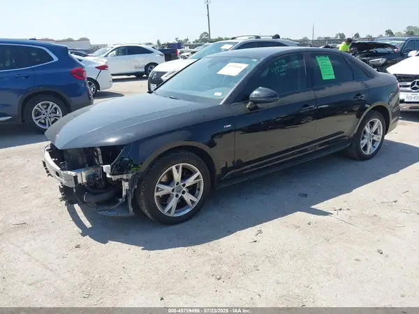 WAUKMAF47JA213162 2018 AUDI A4 - Image 2