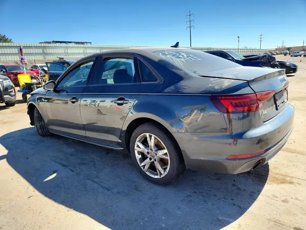 WAUKMAF47JA225442 2018 AUDI A4 - Image 2