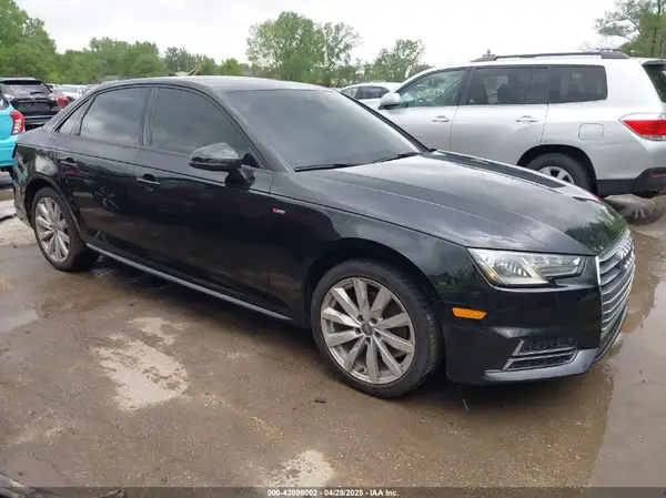 WAUKMAF47JN020115 2018 AUDI A4 - Image 1