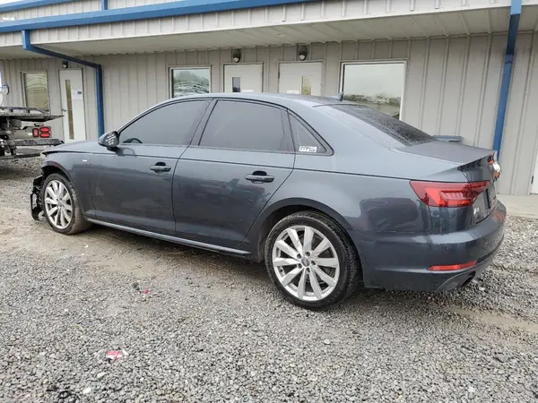 WAUKMAF48JA107237 2018 AUDI A4 - Image 2