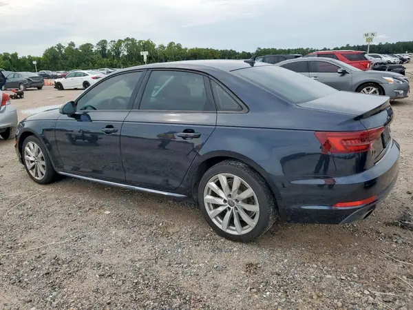 WAUKMAF48JA114656 2018 AUDI A4 - Image 2