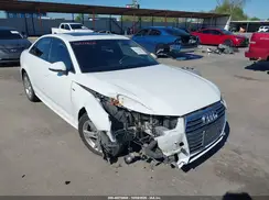 WAUKMAF48JA137158 2018 AUDI A4