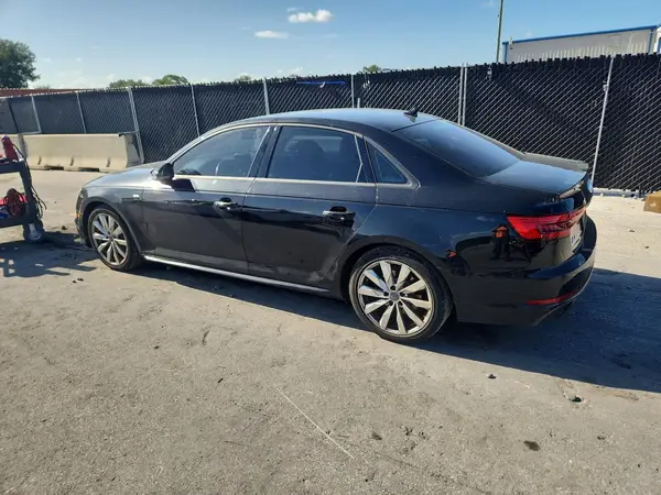 WAUKMAF48JA173996 2018 AUDI A4 - Image 2