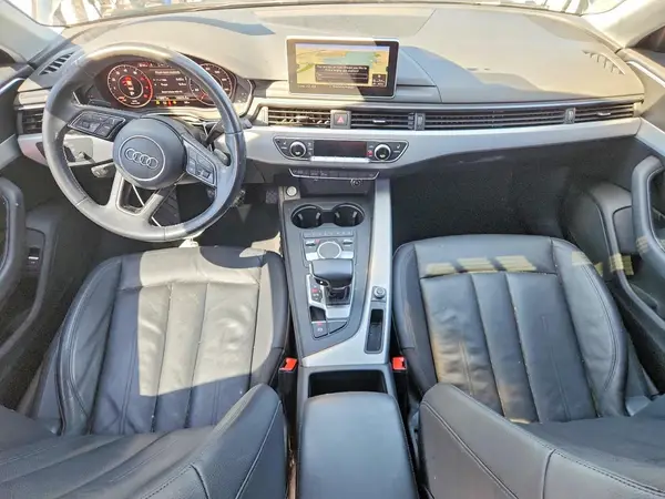 WAUKMAF48JA233338 2018 AUDI A4 - Image 8