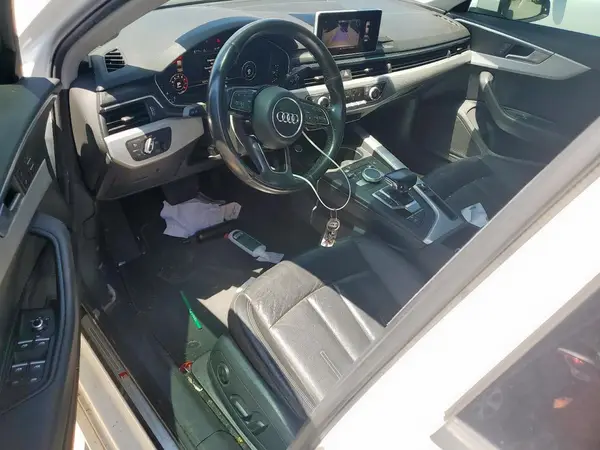 WAUKMAF49HN043180 2017 AUDI A4 - Image 8