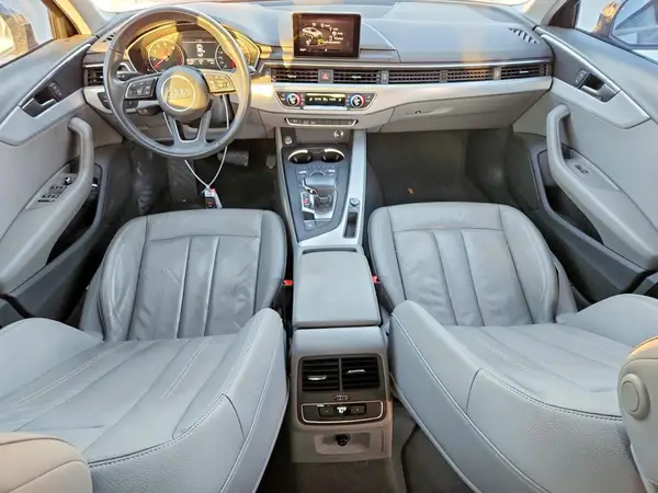 WAUKMAF49JA025467 2018 AUDI A4 - Image 8