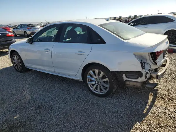 WAUKMAF49JA050014 2018 AUDI A4 - Image 2