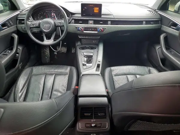 WAUKMAF4XJA068456 2018 AUDI A4 - Image 8
