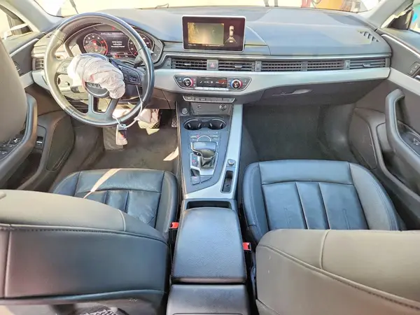 WAUKMAF4XJA210403 2018 AUDI A4 - Image 8