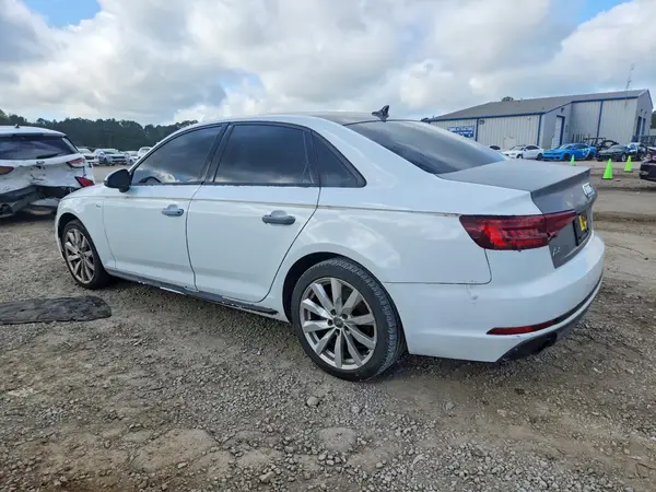 WAUKMAF4XJA219831 2018 AUDI A4 - Image 2