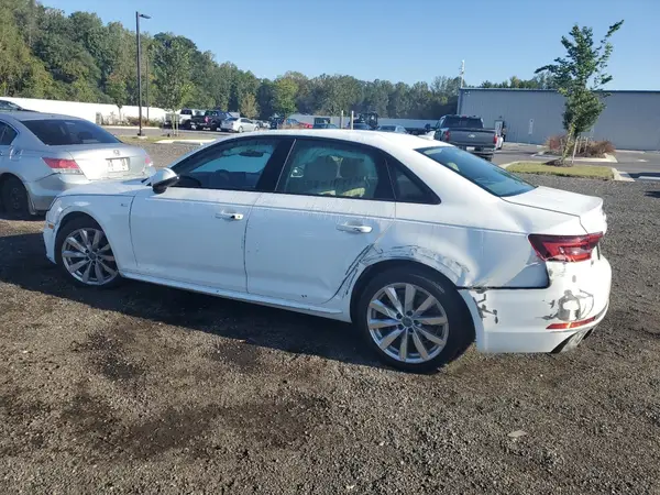 WAUKMAF4XJN010467 2018 AUDI A4 - Image 2