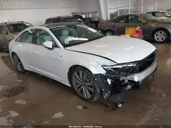 WAUL2AF25KN025369 2019 AUDI A6