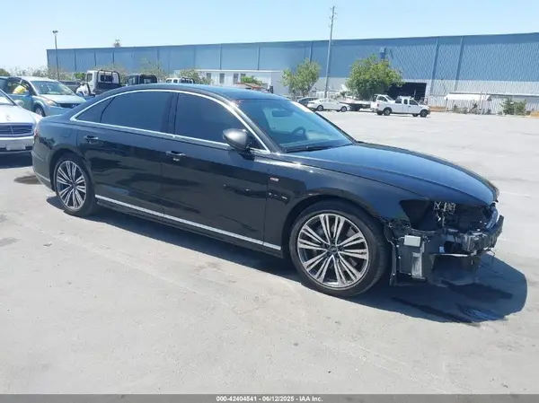 WAULDAF83NN010176 2022 AUDI A8 - Image 1