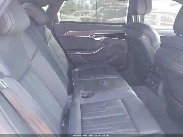 WAULDAF84RN001296 2024 AUDI A8 - Image 8